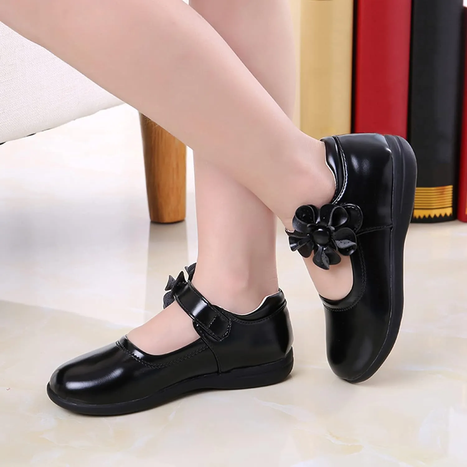 Girls Mary Jane School 𝗨niform Shoes Non-Slip Hook and Loop Princess Flower Flat𝘀 for Birthday Wedding Par𝘁y